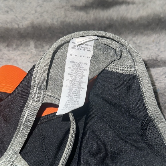 Nike Sports Bra - Picture 3 of 3